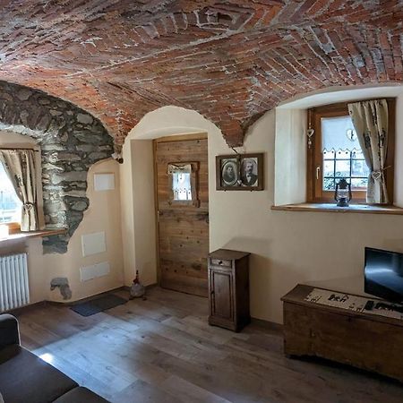 Maison Du Pont Romain Aosta Eksteriør bilde