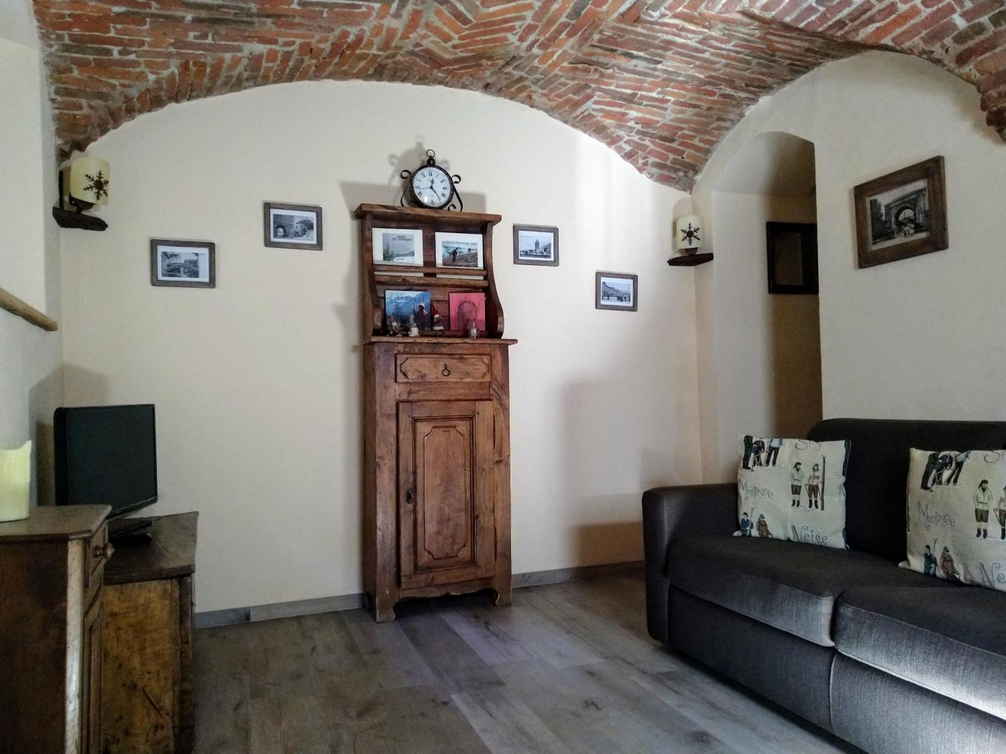 Maison Du Pont Romain Aosta Eksteriør bilde